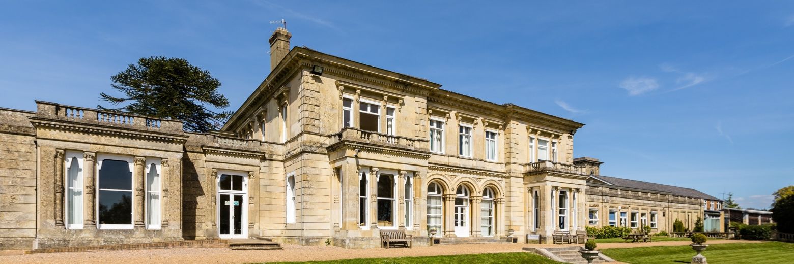 Dunottar School exterior