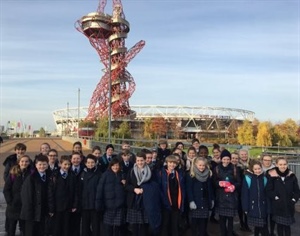 Dunottar Choir opens England vs. Australia Four Nations Match on Remembrance Sunday