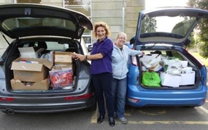 Dunottar School donates Carloads of Food to Loveworks