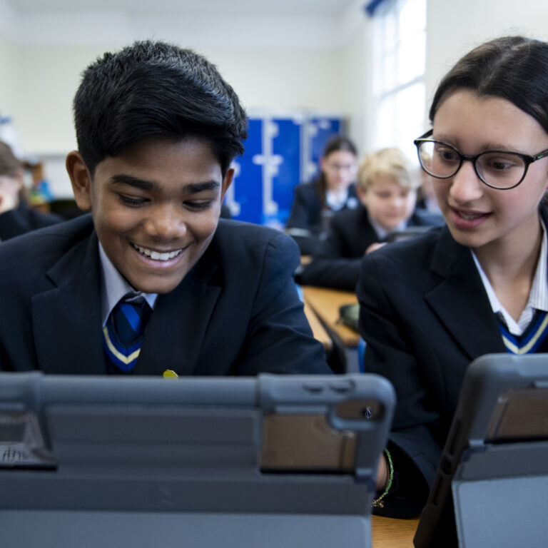 students using ipads